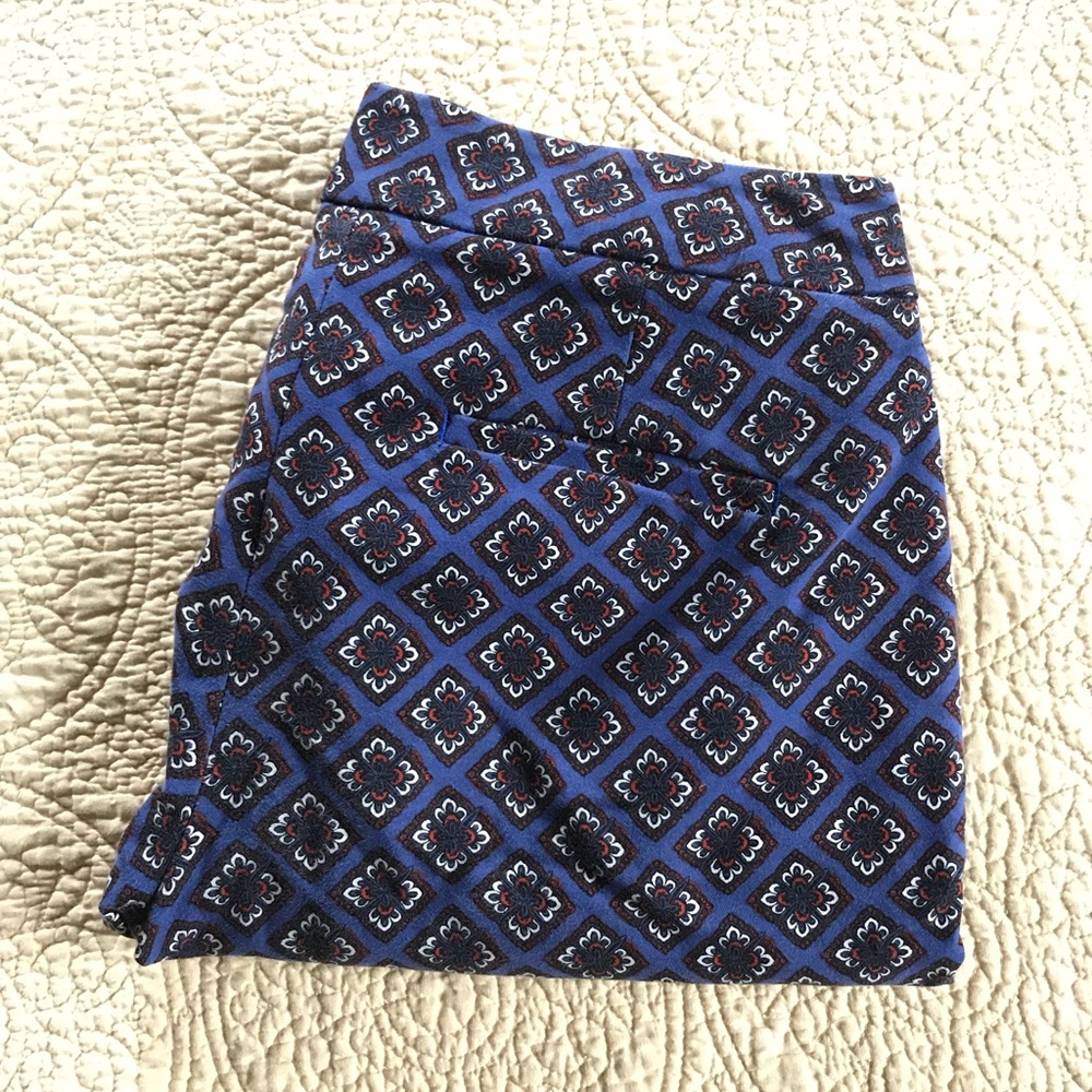 Express ‘columnist’ printed pants